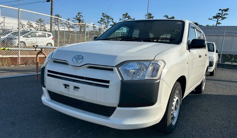 
								Toyota Probox full									