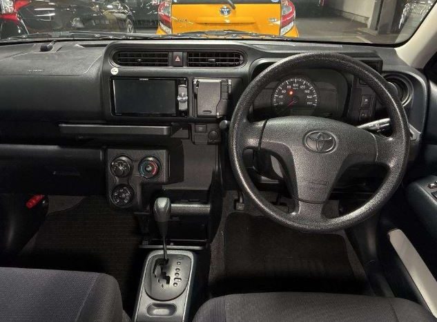 
								Toyota Probox full									