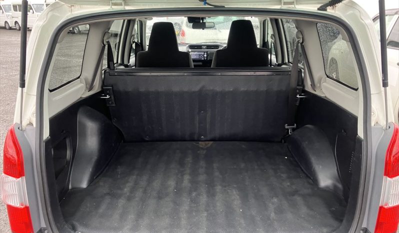 
								Toyota Probox full									