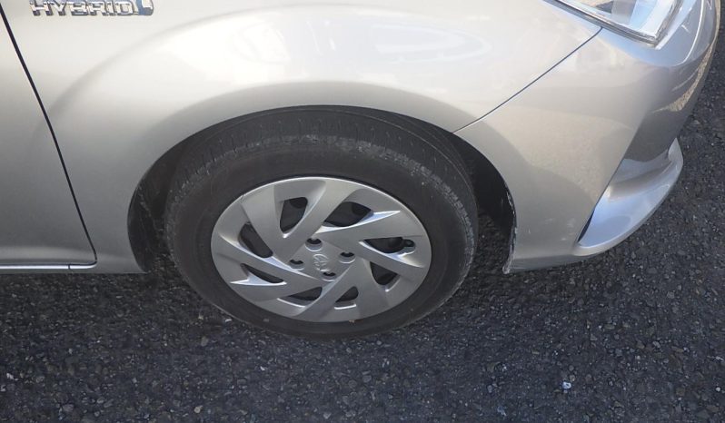 
								Toyota Fielder full									