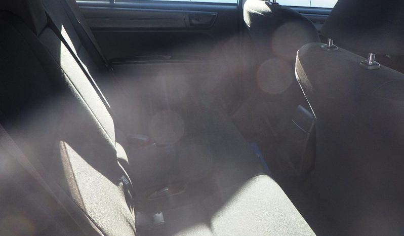 
								Toyota Fielder full									