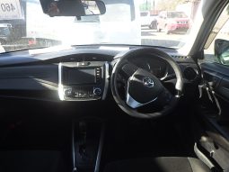 
										Toyota Fielder full									