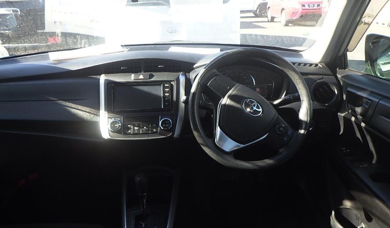
								Toyota Fielder full									