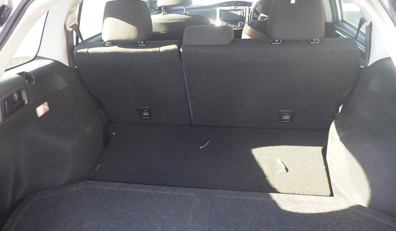 
								Toyota Fielder full									