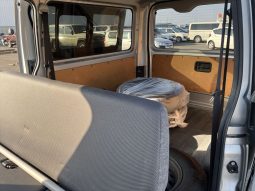 
										Toyota Hiace full									