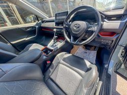 
										Toyota Rav4 full									