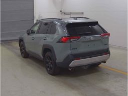 
										Toyota Rav4 full									