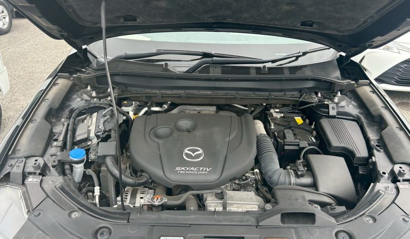 
								Mazda CX-5 full									