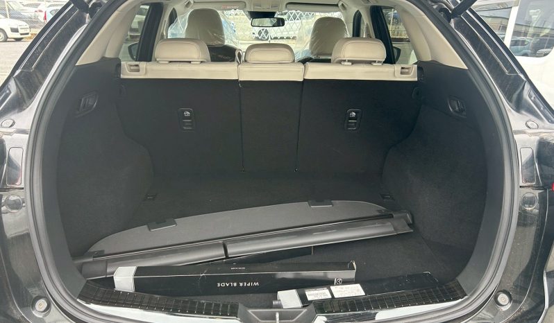 
								Mazda CX-5 full									