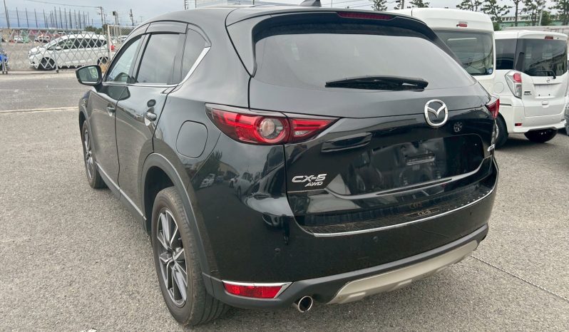 
								Mazda CX-5 full									
