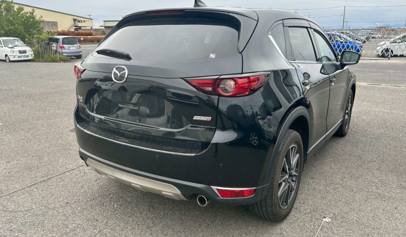 
								Mazda CX-5 full									