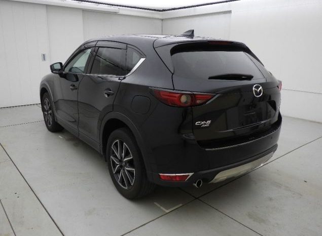 
								Mazda CX-5 full									