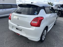
										Suzuki Swift full									