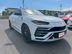 
										Lamborghini Urus full									