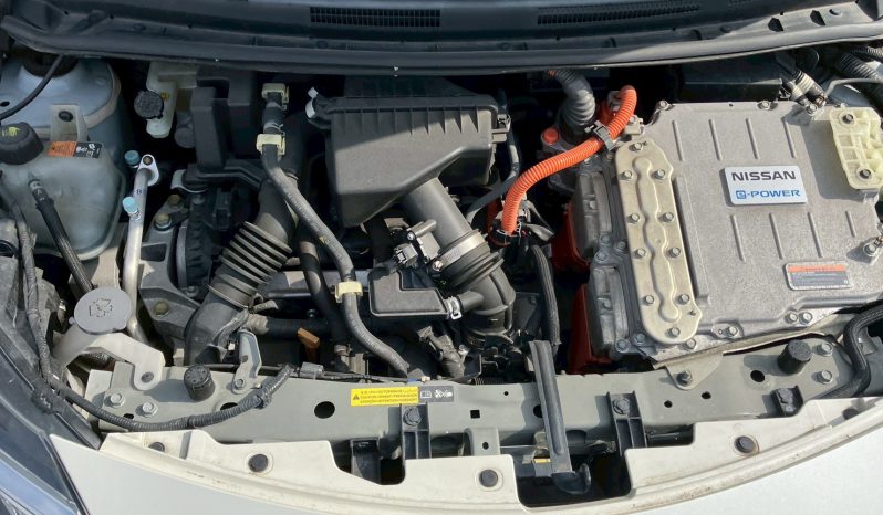 
								Nissan Note full									