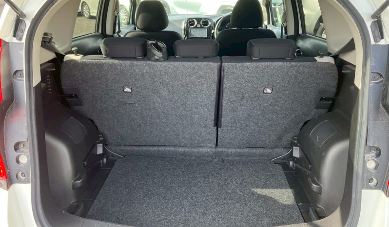 
								Nissan Note full									