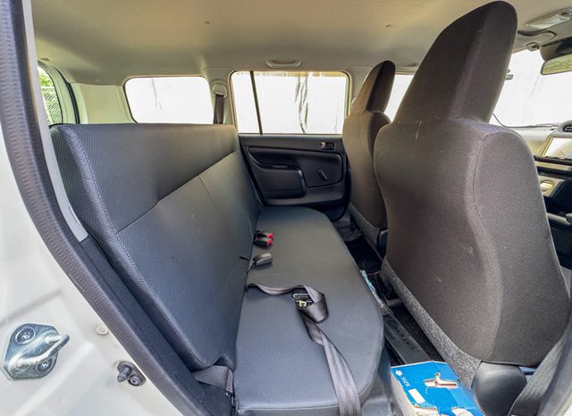 
								Toyota Probox full									