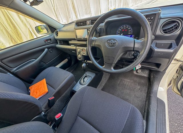 
								Toyota Probox full									