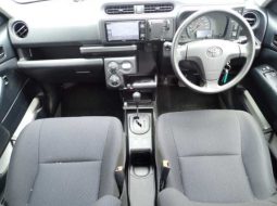 
										Toyota Probox full									