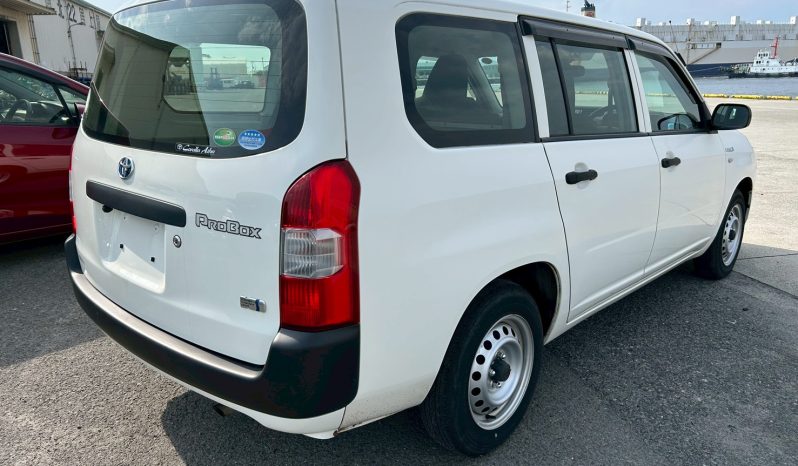 
								Toyota Probox (Hybrid) full									