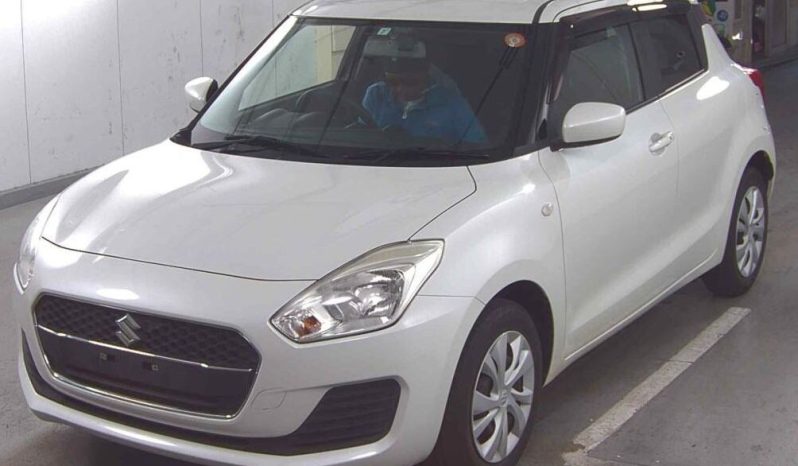 
								Suzuki Swift full									