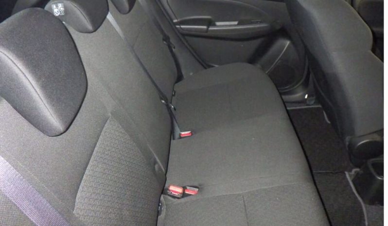 
								Suzuki Swift full									