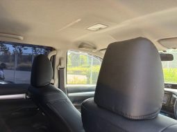 
										Toyota Hilux full									