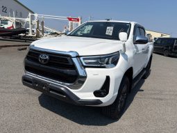 
										Toyota Hilux full									