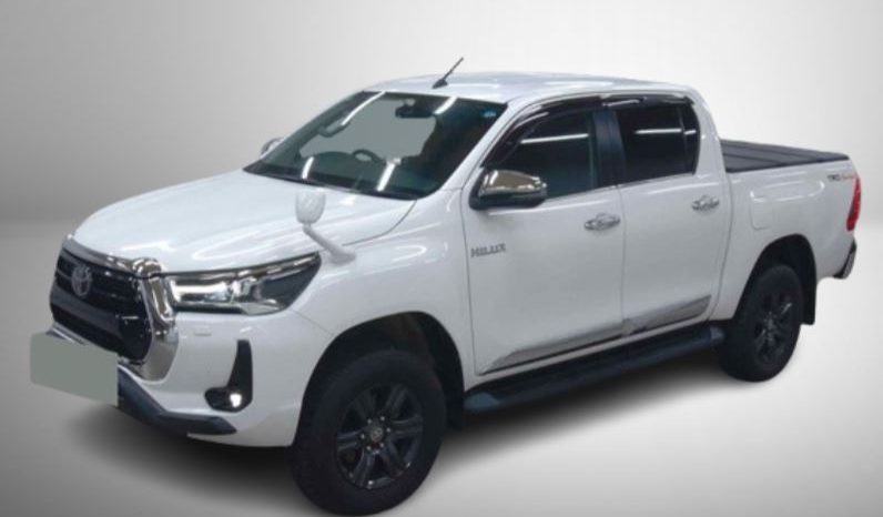 
								Toyota Hilux full									