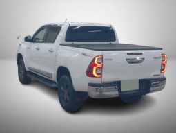 
										Toyota Hilux full									