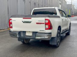 
										Toyota Hilux full									