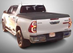 
										Toyota Hilux full									
