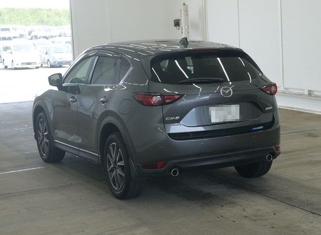 
								Mazda CX-5 full									