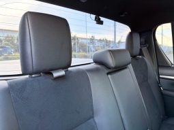 
										Toyota Hilux full									