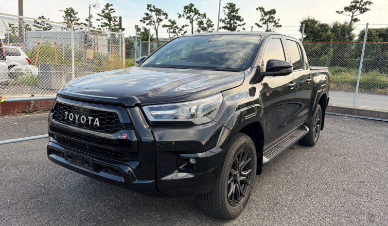 
								Toyota Hilux full									