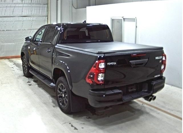 
								Toyota Hilux full									