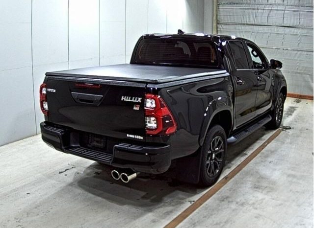 
								Toyota Hilux full									