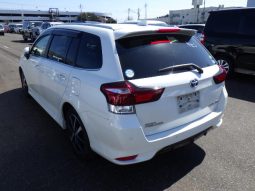 
										Toyota Fielder full									