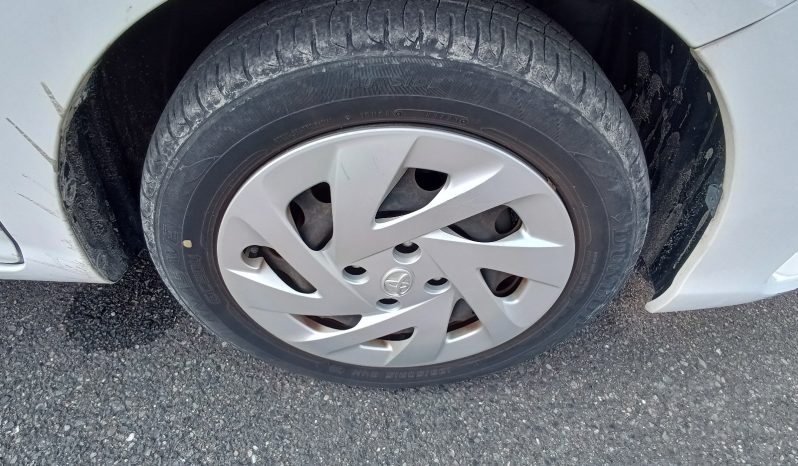 
								Toyota Fielder full									
