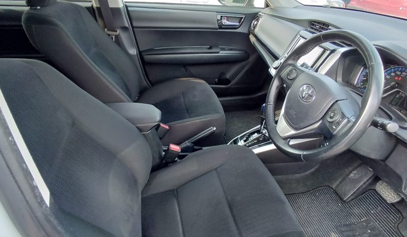 
								Toyota Fielder full									