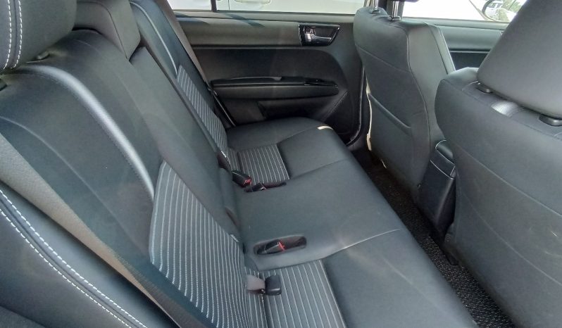 
								Toyot Fielder (Hybrid) full									