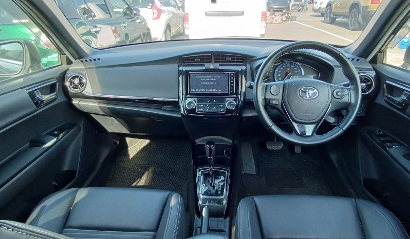 
								Toyot Fielder (Hybrid) full									