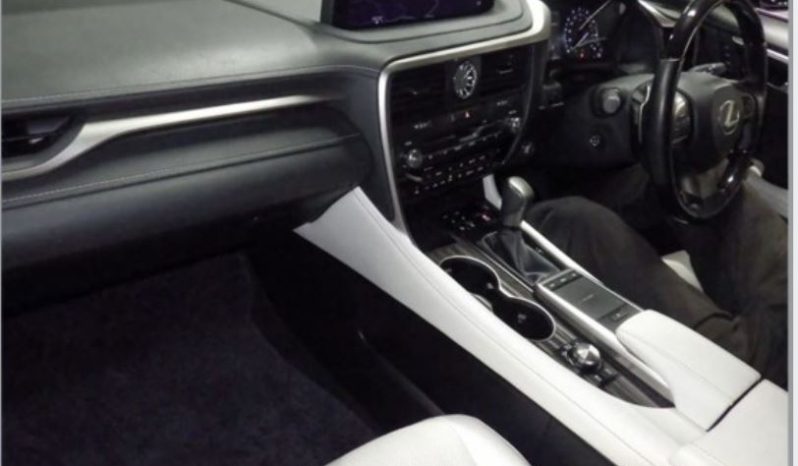 
								Lexus RX full									