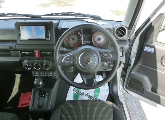 
								Suzuki Jimny Sierra full									