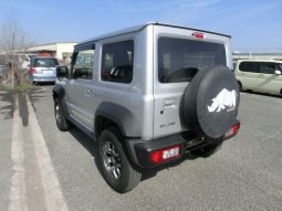 
										Suzuki Jimny Sierra full									