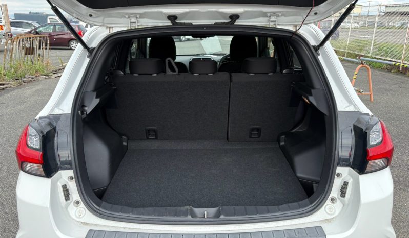 
								Mitsubishi RVR full									
