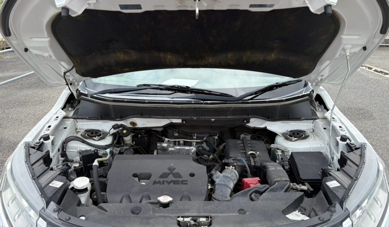 
								Mitsubishi RVR full									