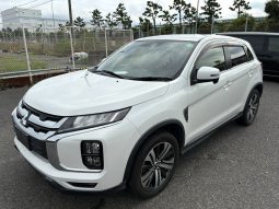 
										Mitsubishi RVR full									
