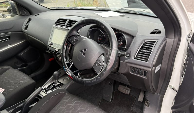 
								Mitsubishi RVR full									