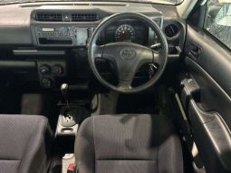 
										Toyota Probox full									